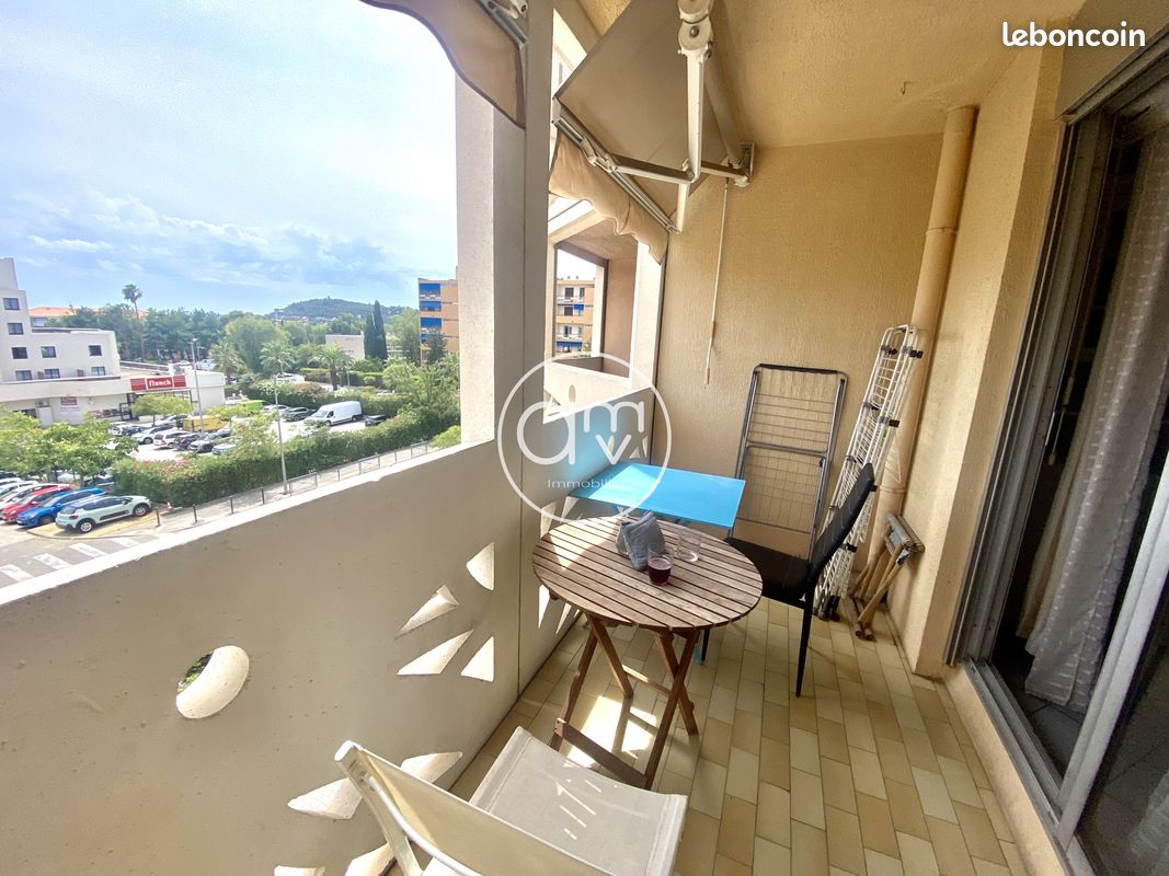 Appartement 2 pièces 46 m² · à Hyères · 46 m² · 739 €