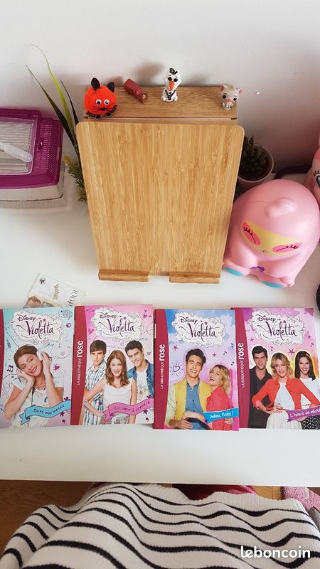 Livre violetta tome 1,2 ,25 Et 26 (image 1)