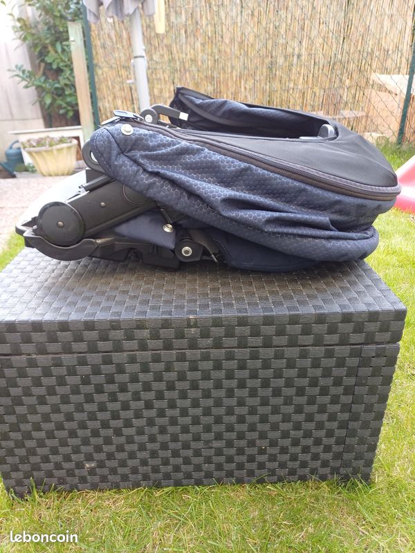 Vends poussette double (image 6)