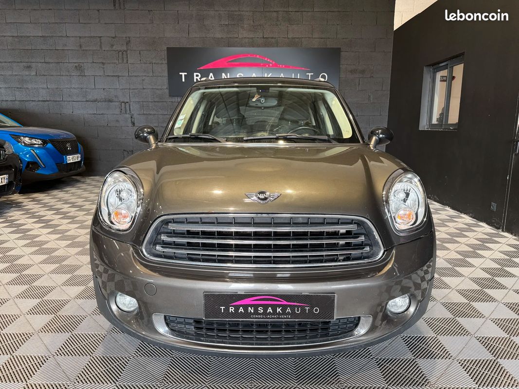 Mini COUNTRYMAN Cooper D (image 6)