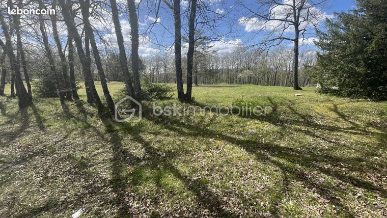 Terrain 2 500 m² Mauzac Et Grand Castang