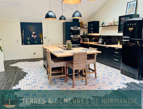 Loft 5 pièces 160 m²