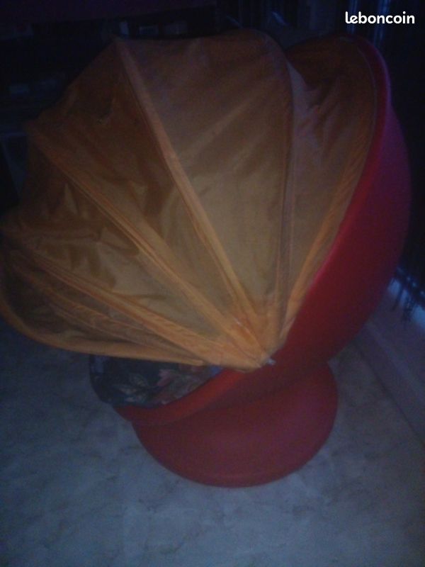 Fauteuil rond (image 1)