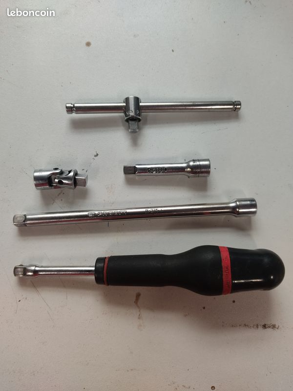 Petit lot outils facom (image 1)