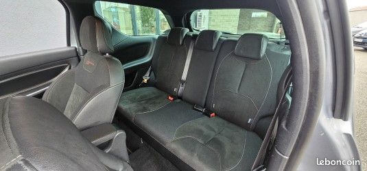 DS 3 PureTech 110ch BVA Performance Line (image 9)