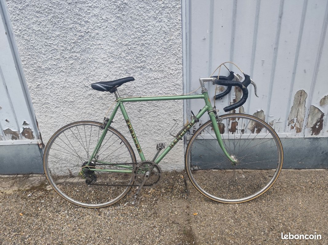 Vélo De Course Vintage LE VAGON - Cadre Acier, Roues Rigida 28 Pouces - Occasion