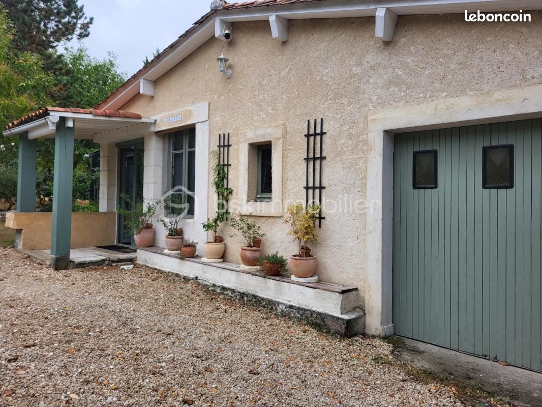 Maison 8 pièces 147 m² · à Tocane-Saint-Apre · 147 m² · 251 000 €