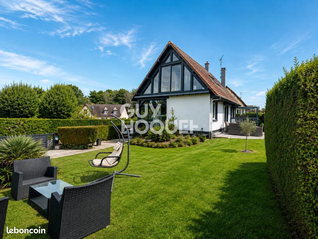 Maison 4 pièces 94 m² · à Houppeville · 94 m² · 277 000 €