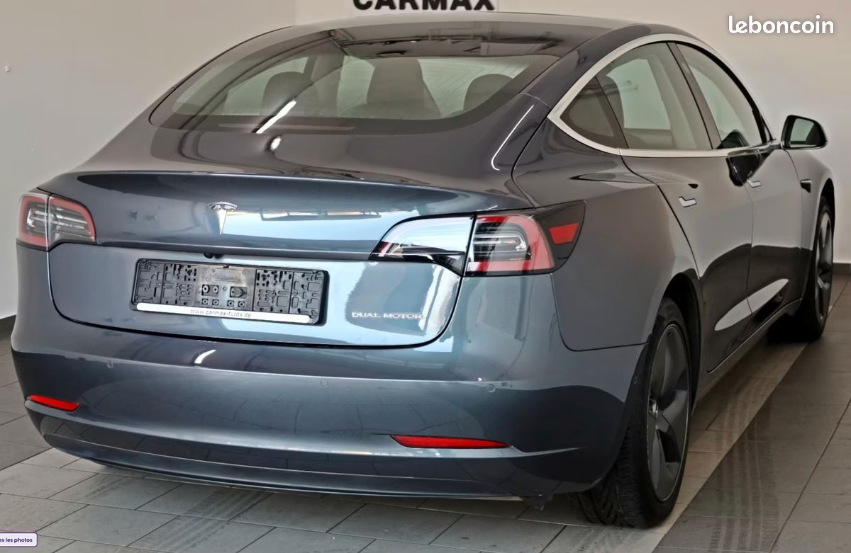 TESLA MODEL 3 Long Range Dual Motor AWD | Autopilot • Caméra 360 • Toit panoramique • 441ch (image 2)
