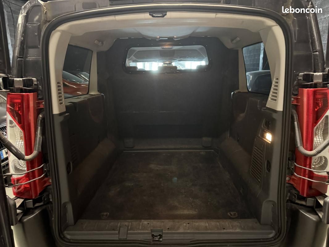 Citroën Jumpy II 2.0 HDi 136ch Attraction 6pl (image 8)