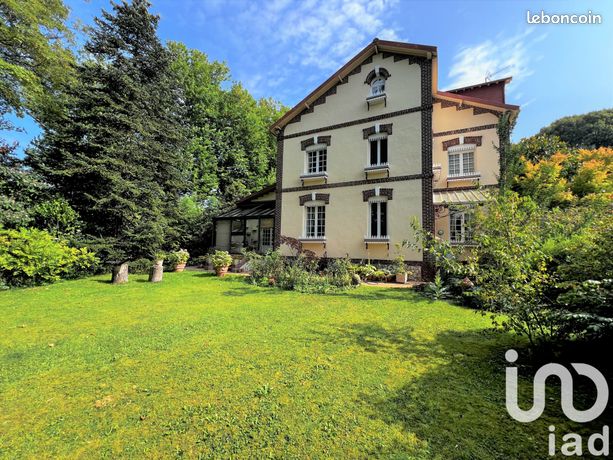 Propriété 12 pièces 315 m²