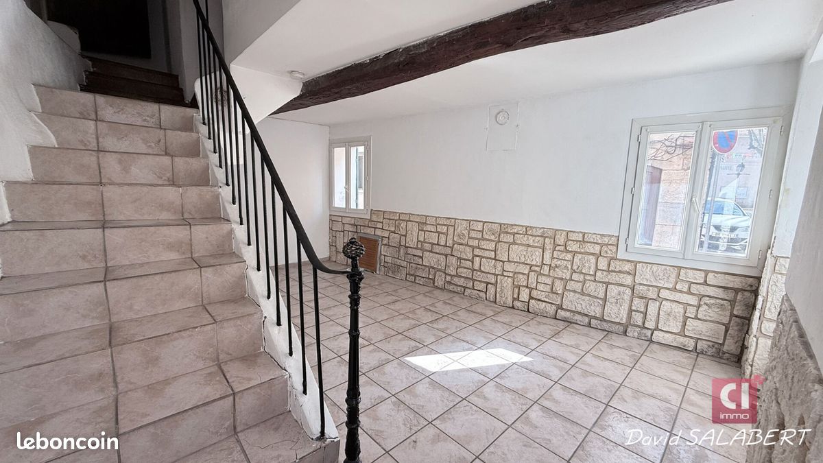 Maison 4 pièces 60 m² · à Rocbaron · 60 m² · 129 000 €