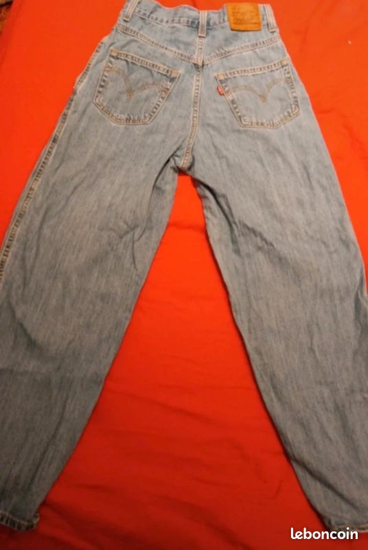 Jean Levi's (image 2)