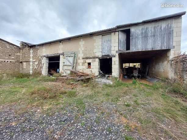 Bâtiment 1 pièce 150 m²