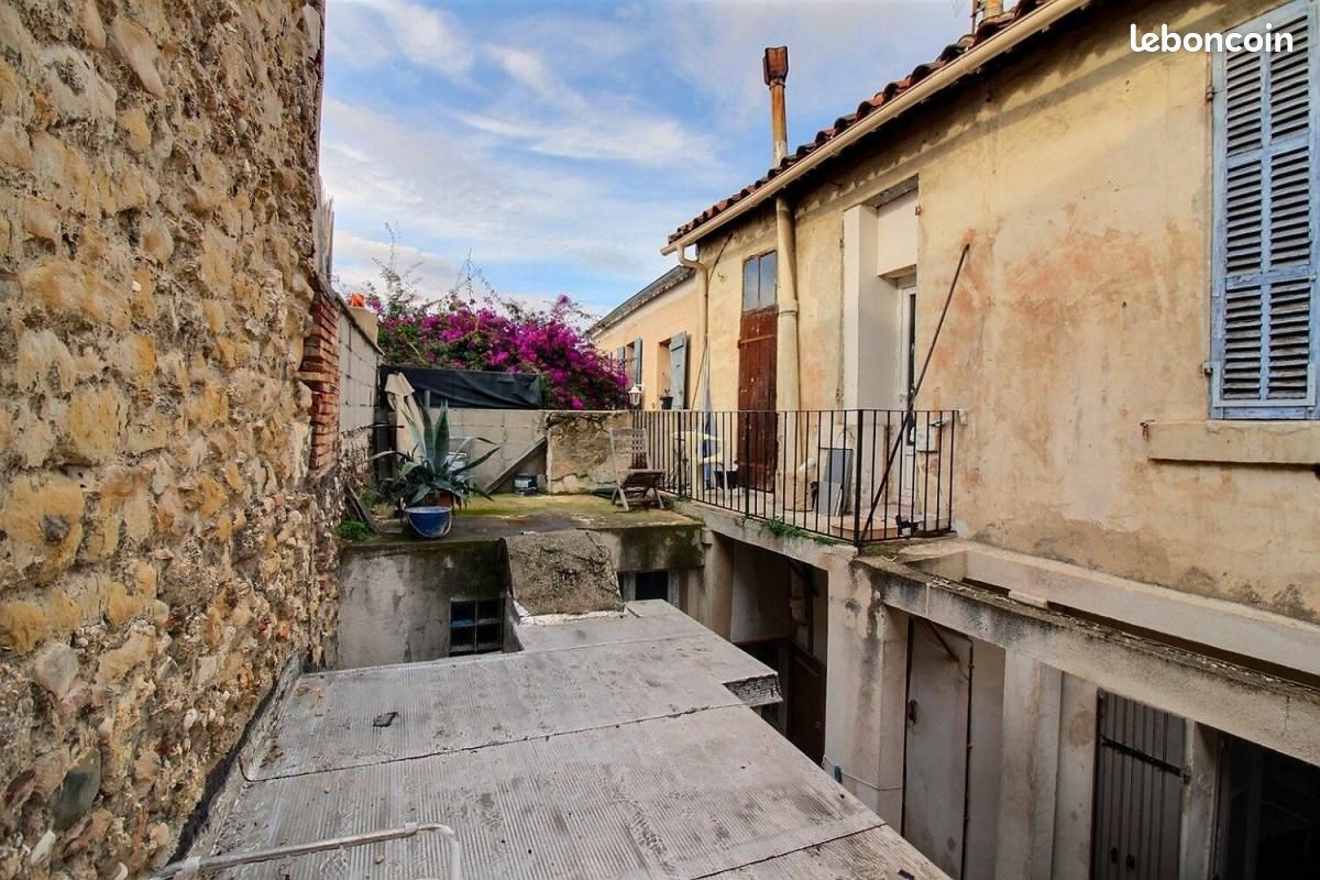 Maison 6 pièces 110 m² · à Marseille · 110 m² · 179 000 €
