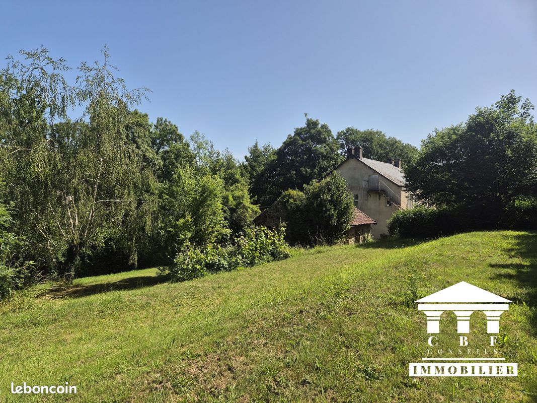 Maison 7 pièces 157 m² · à Le Creusot · 157 m² · 149 000 €