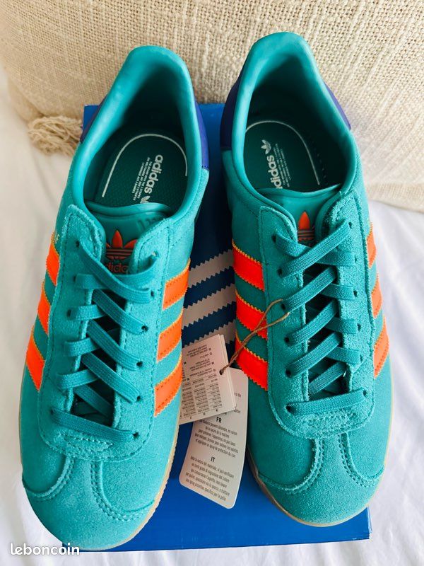 Adidas Gazelle confort orange pure taille 35 - Chaussures