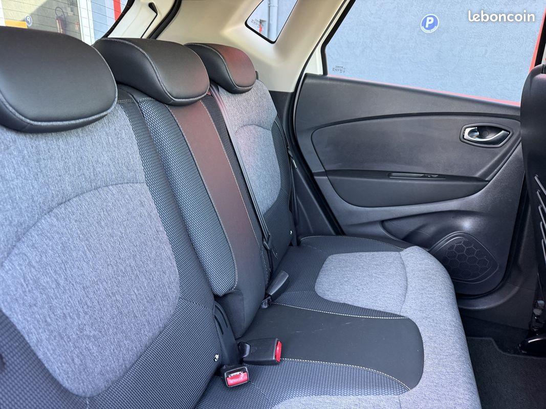 Renault CAPTUR 1.2 TCE 120CH ENERGY INTENS EDC (image 10)