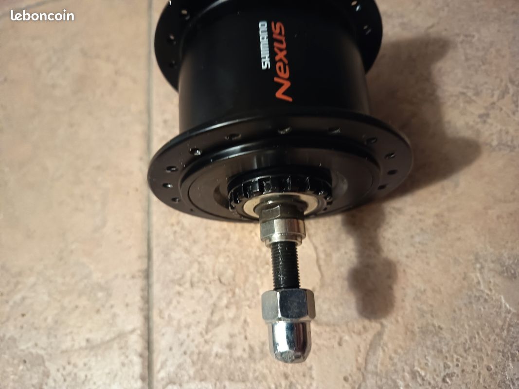 Moyeu Dynamo Shimano Nexus BR-C3000 + DH-C6000-3R-N - Frein à Rouleaux - Occasion