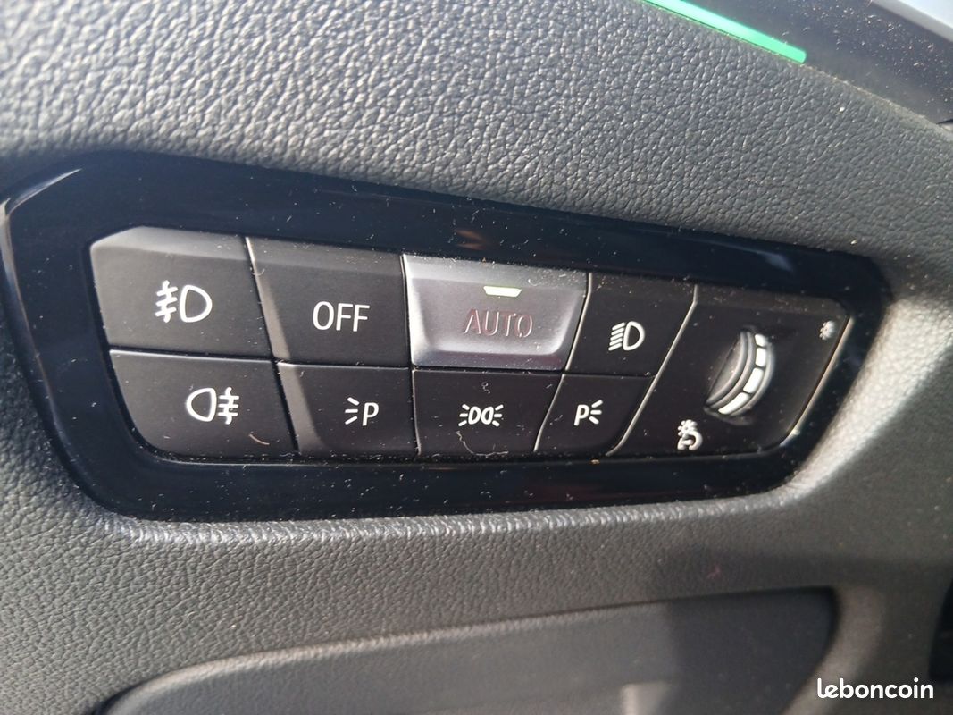 BMW Série 3 Berline 330 e 2.0 Plug in Hybrid 292 Garantie 12 mois (image 6)