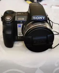 Caméscope numérique SONY HDR-CX240 - Conforama