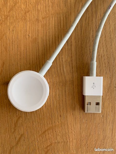 Chargeur magnétique APPLE pour Apple Watch, USB-A Accessoires
