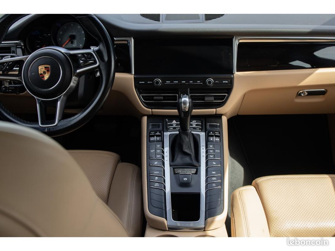 PORSCHE MACAN 3.0i V6 - 354 - BV PDK PHASE 2 / CARPLAY / Échappement sport / toit panoramique (image 13)