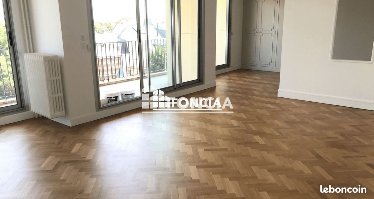 Appartement 5 pièces 129 m² · à Saint-Germain-en-Laye · 129 m² · 2 934 €