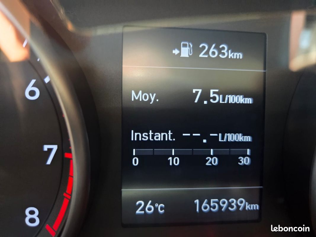 HYUNDAI i30 1.0 T-GDi 120 BVM6 Intuitive (image 7)