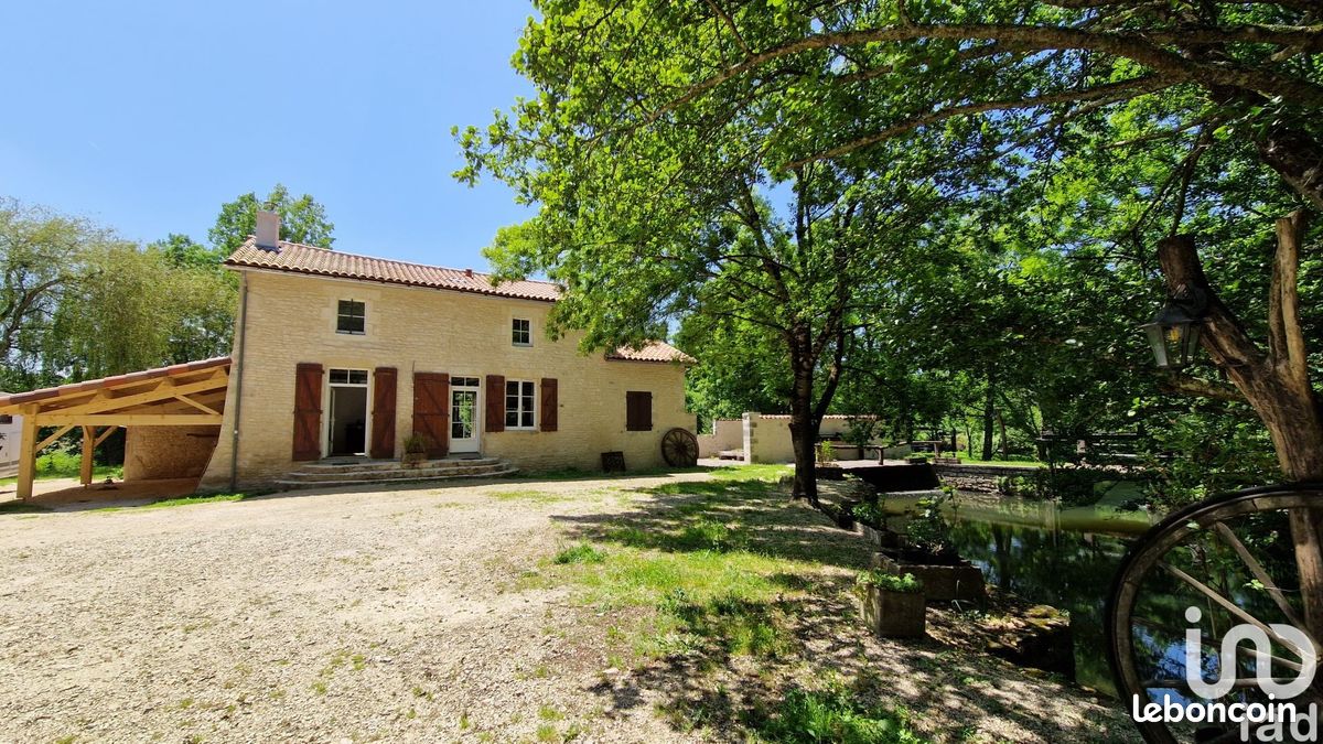 Moulin 5 pièces 131 m² - Lizant 86400 (image principale 14)