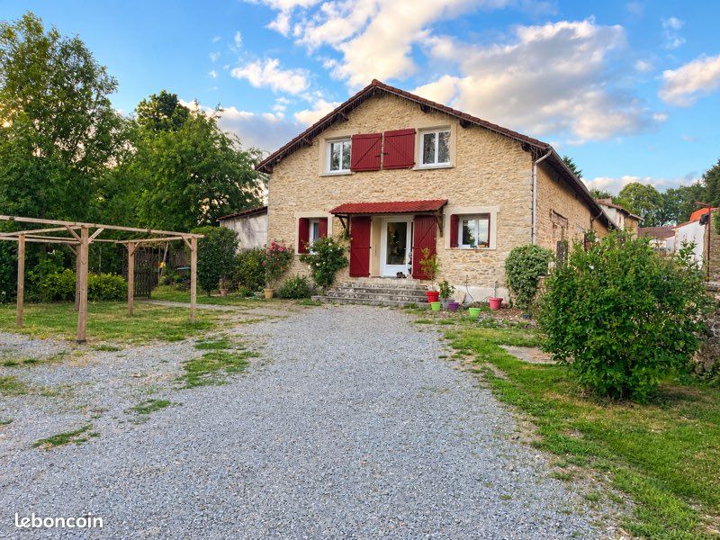 Maison 6 pièces 170 m² · au Buis · 170 m² · 199 000 €