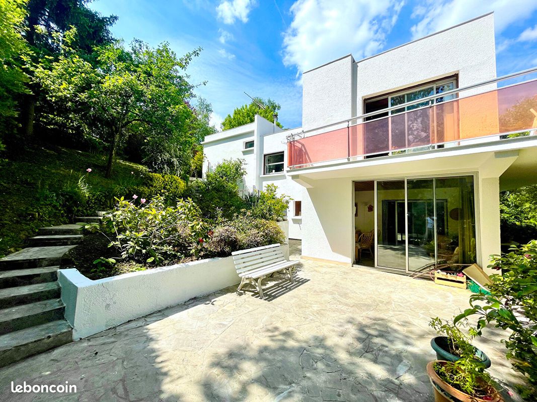 Maison 7 pièces 167 m² (image 2)