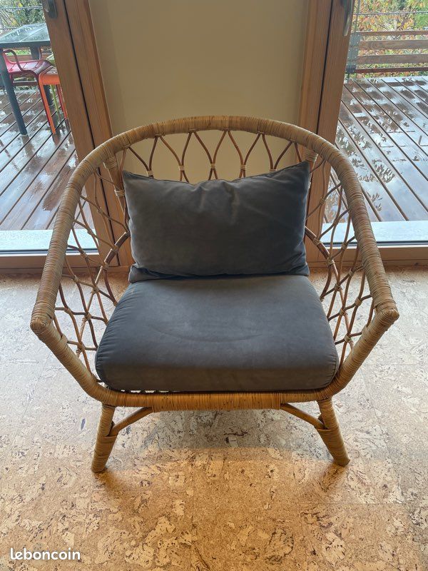Fauteuil rotin (image 1)