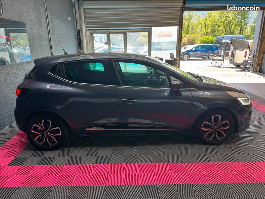 Renault clio iv 0.9 tce 90 intens (image 6)
