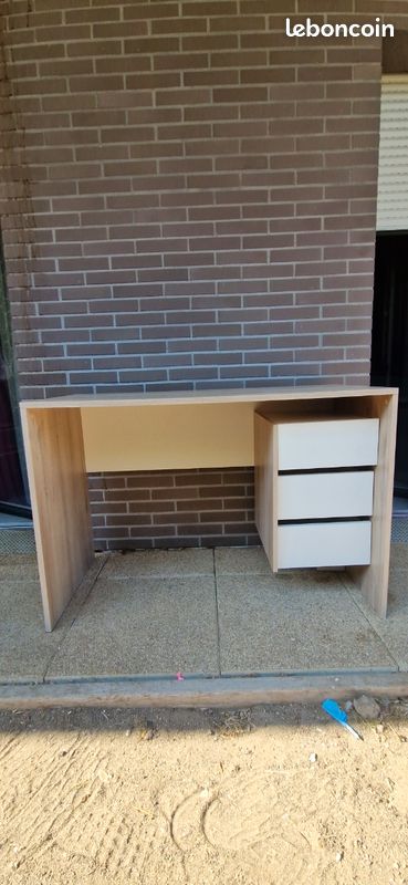 Bureau avec rangements (image 1)