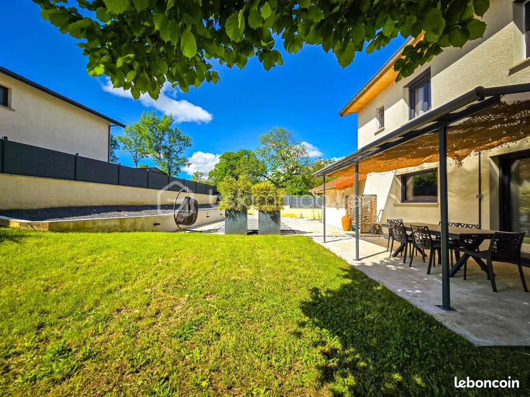 Maison 4 pièces 115 m² · à Brié-Et-Angonnes · 115 m² · 530 000 €