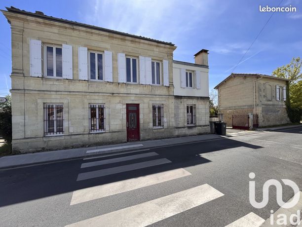 Propriété 9 pièces 249 m²