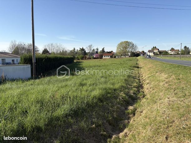 Terrain 5 324 m² Rouffignac De Sigoules