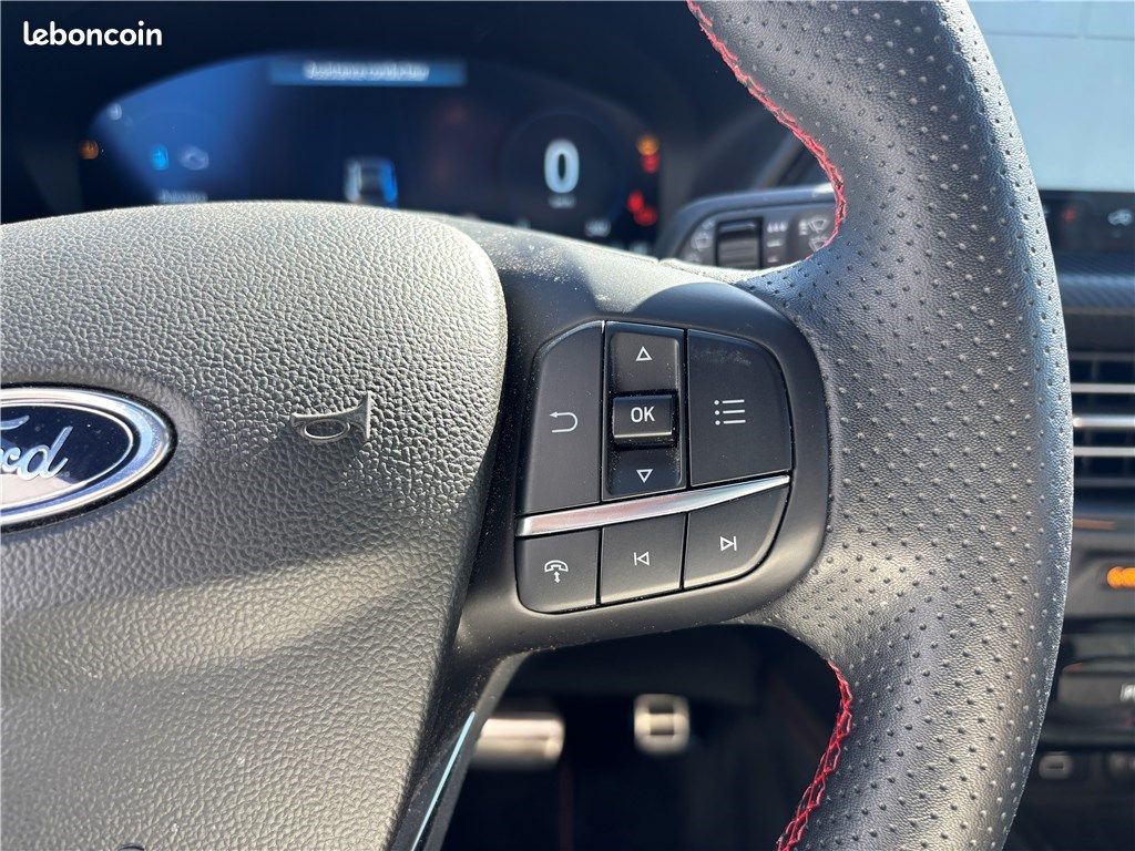 Ford Kuga III 2.5 DURATEC 180 CH FLEXIFUEL FHEV E85 POWERSHIFT ST-Line X (image 12)