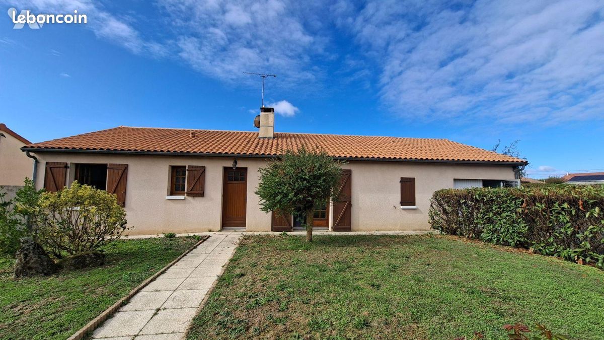 Maison 4 pièces 89 m² · à Nueil-les-Aubiers · 89 m² · 168 800 €