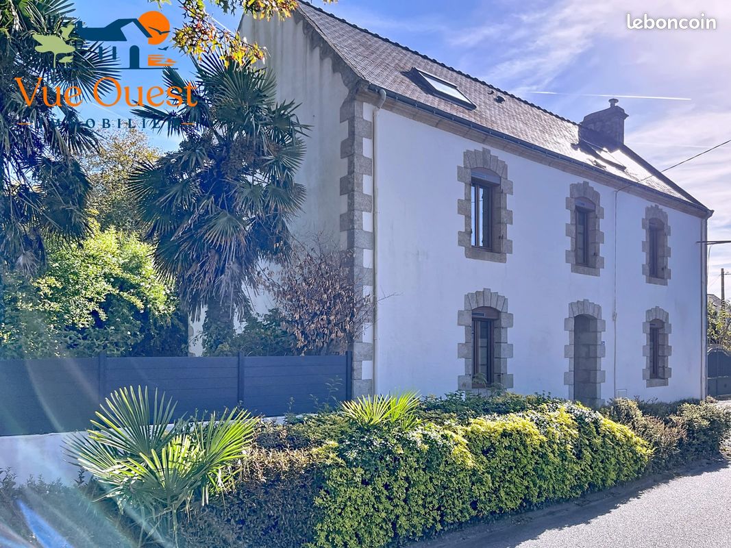 Maison 7 pièces 152 m² · à Merlevenez · 152 m² · 420 000 €