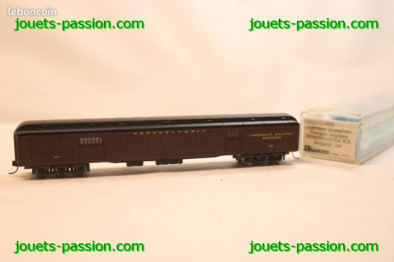 FOURGON VOYAGEURS A BOGIES et VIGIE Dd2 24603 SNCF ex PLM - REE HO VB