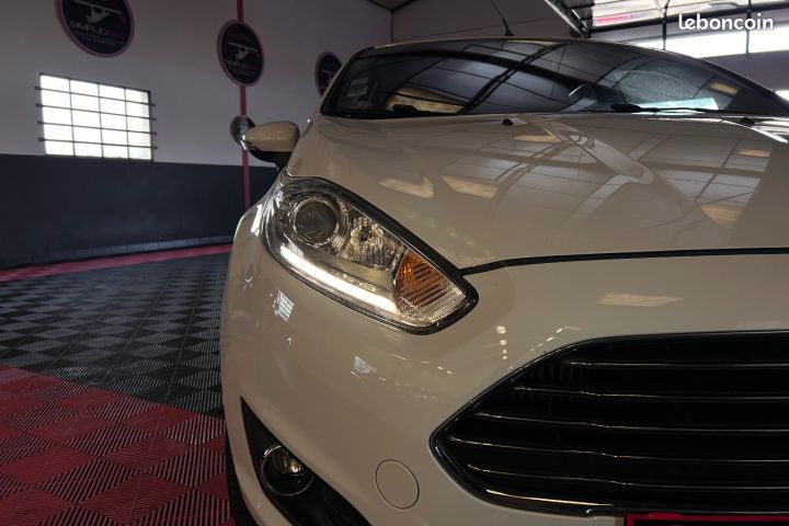 FORD FIESTA V (2) 1.0 ECOBOOST 100 S&S EDITION 5P 100Ch Garantie 12 mois (image 18)