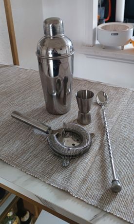 Shaker en verre d'occasion - Annonces vaisselle leboncoin - page 2