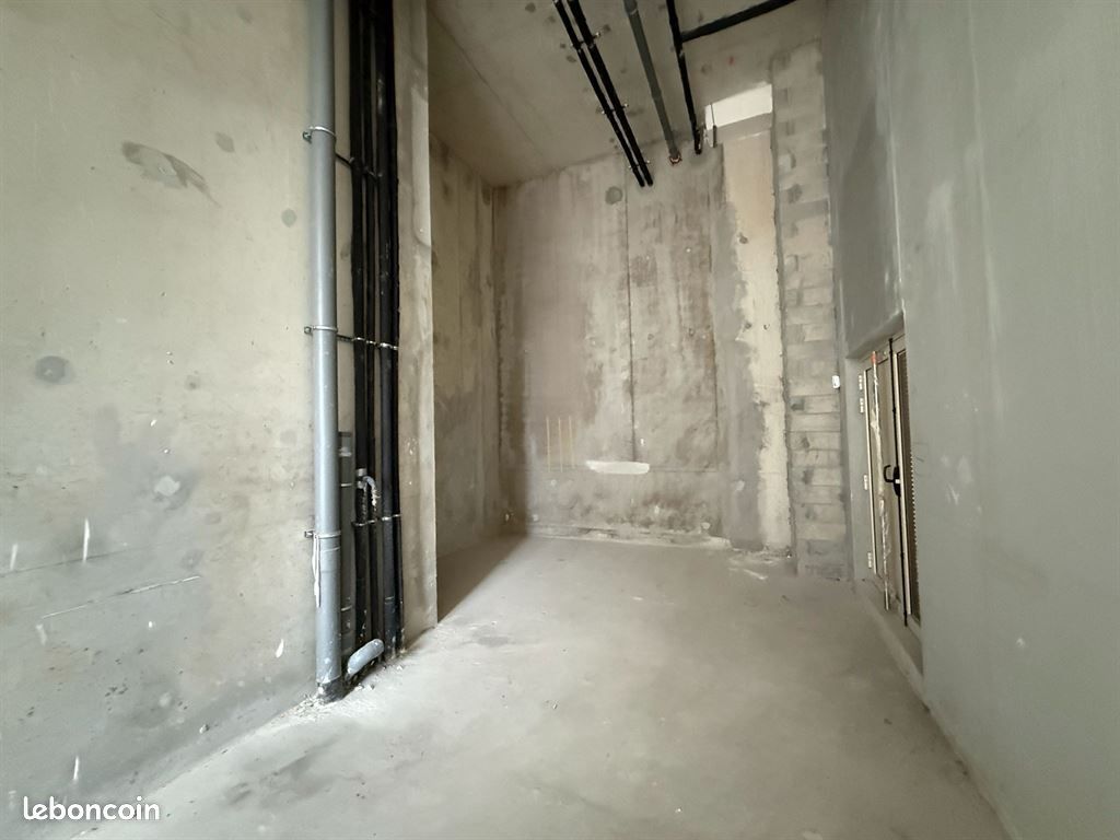 Boutique 199 m² ST OUEN SUR SEINE (image 5)