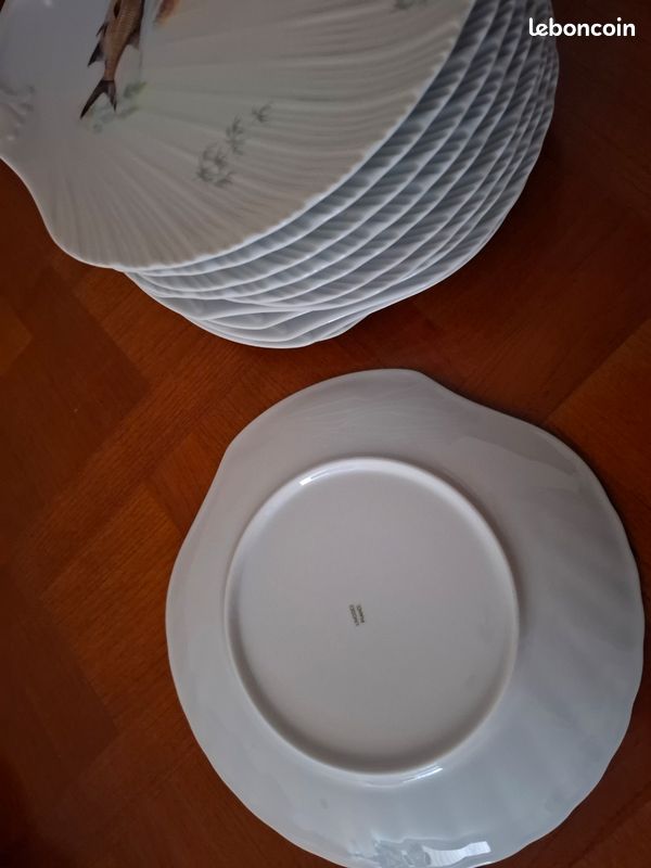12 assiettes à poisson (image 1)