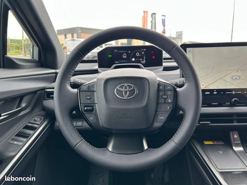 Toyota C-HR+ 224ch 77kWh Design Grande Autonomie (image 15)