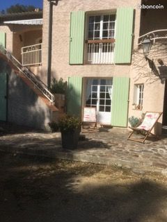 HYERES Location saisonniere T3 meublé (image 2)