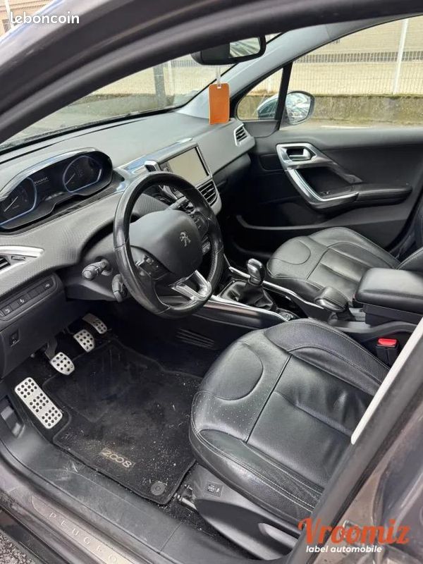 Peugeot 2008 GENERATION-I 1.6 E-HDI 90 ALLURE TOIT PANORAMIQUE (image 7)