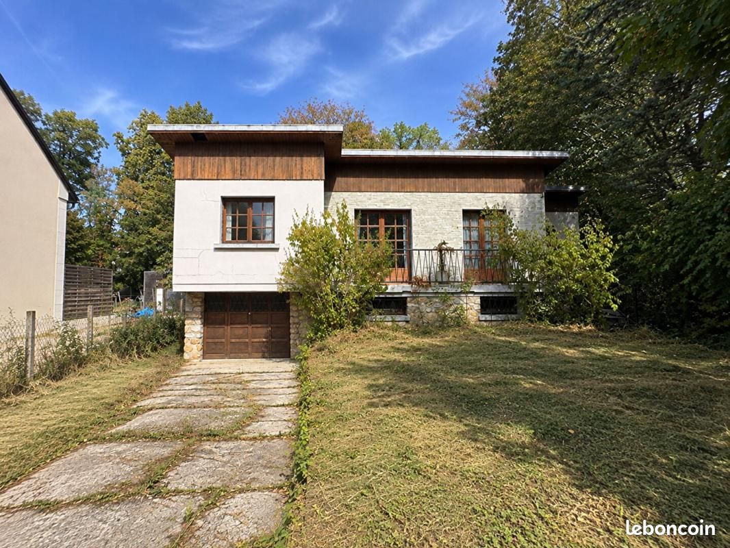 Maison 5 pièces 80 m² · à Crosne · 80 m² · 289 000 €